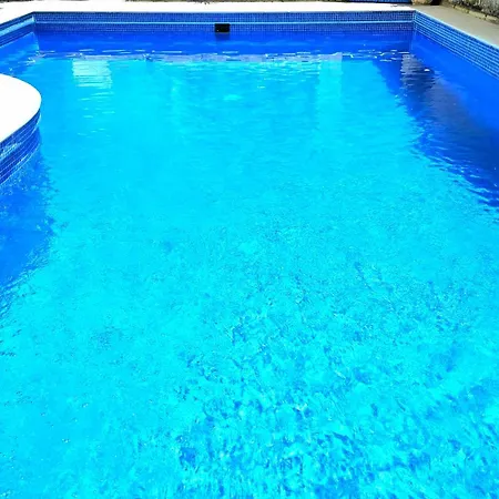 Charming Pool Side * Xagħra