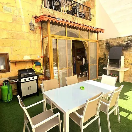 Traditional Gozo بيت للعطل *